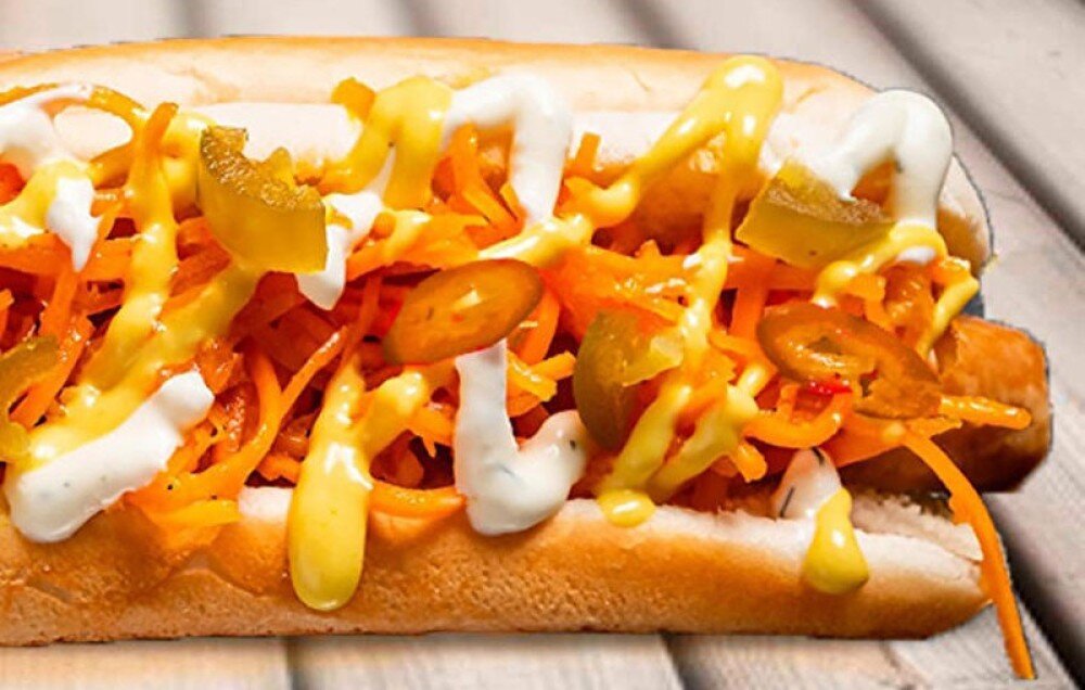 Хот-дог с корейской морковью халяль