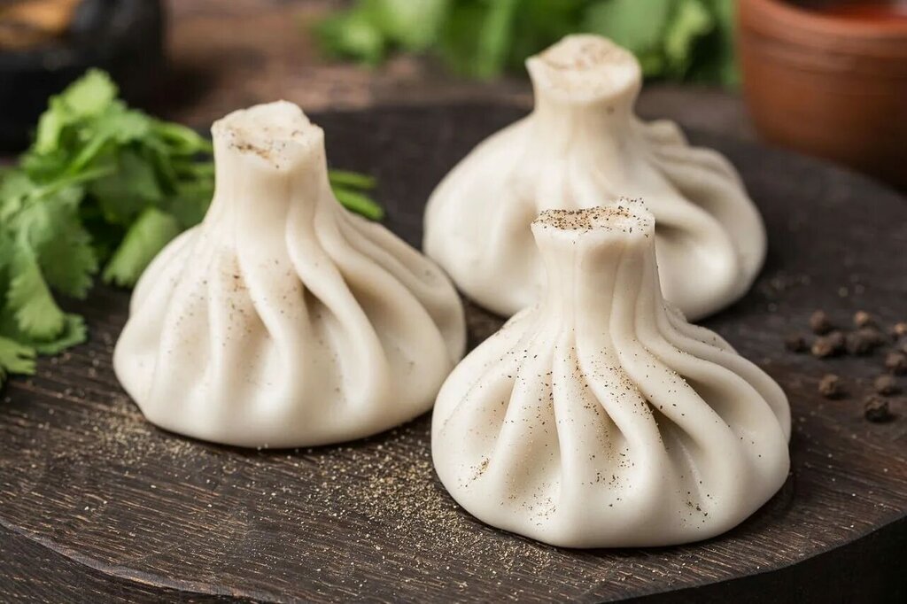 Хинкали отварные с курицей