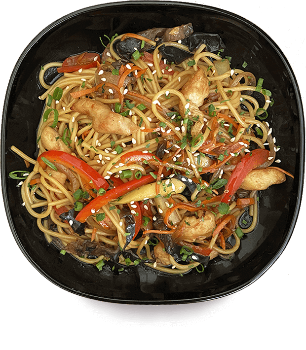 Лапша яичная с курицей и Тайским соусом