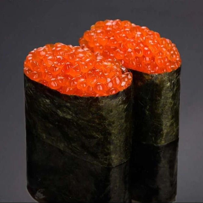 Гунканы с икрой лосося (2шт.)