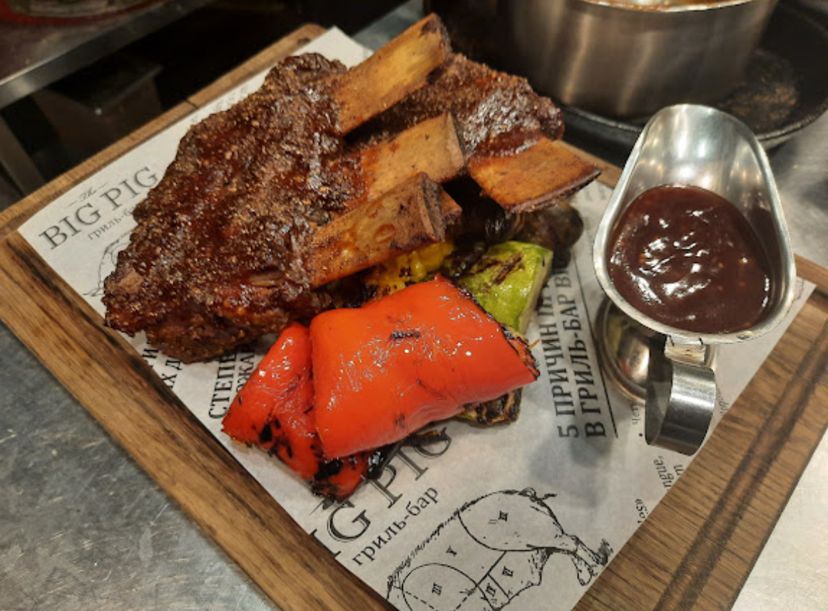 Томленое говяжье ребро BBQ