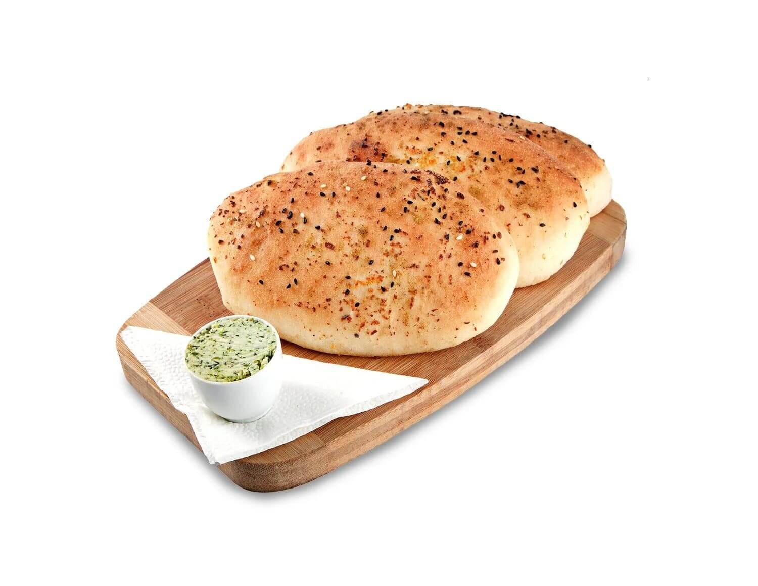 Фокачча с зеленым маслом и чесноком
