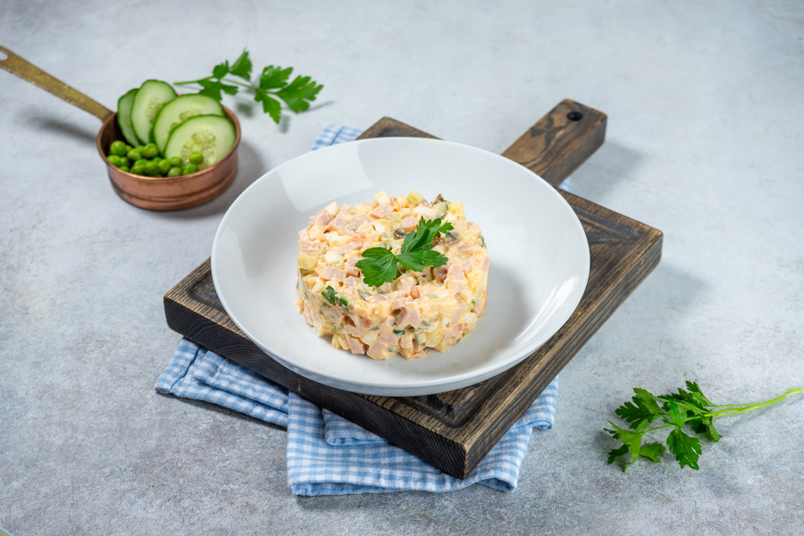 Салат Домашний с ветчиной