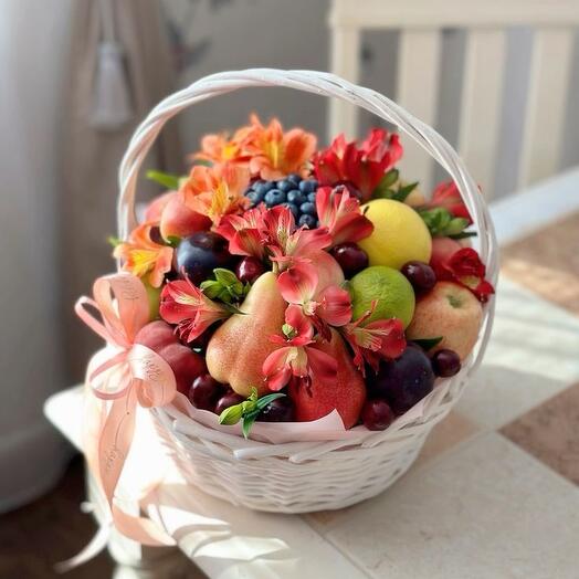 Фруктовая корзина ассорти