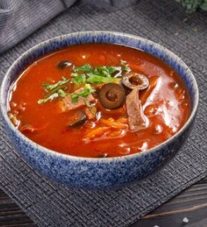 Солянка мясная