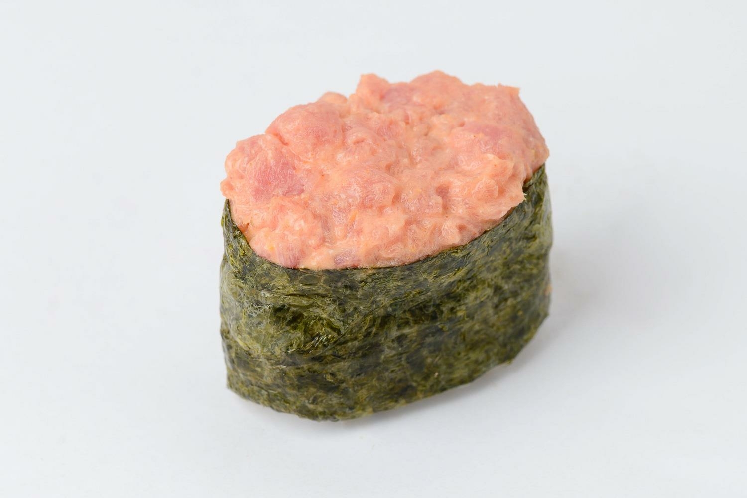 Гункан с тунцом
