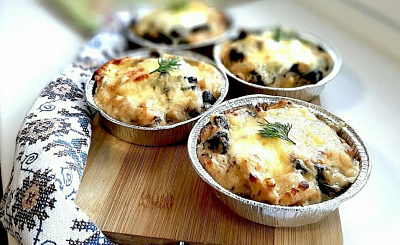 Жульен с курицей и грибами 500г