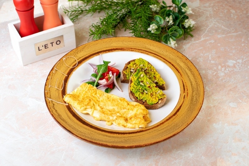 Омлет с тартинами