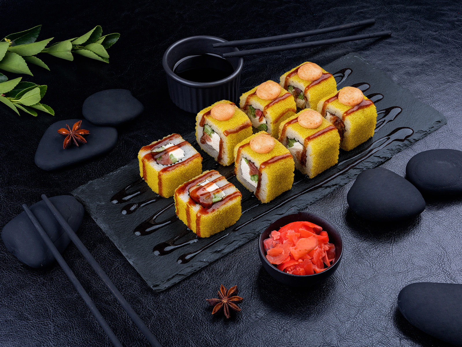 Жареный ролл Чикен икура