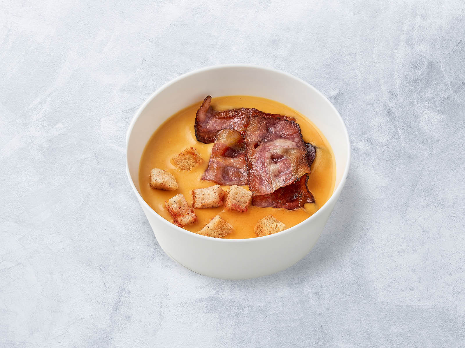 Сырный суп с беконом.