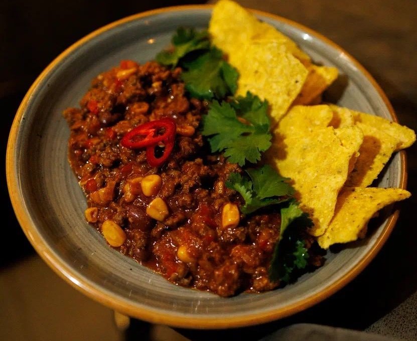 Чили кон карне