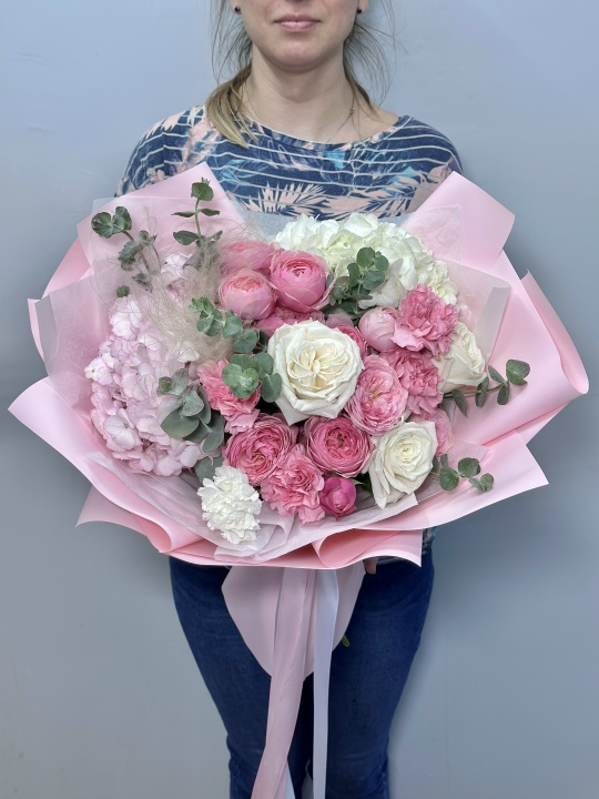 Букет «Клубничный пудинг»