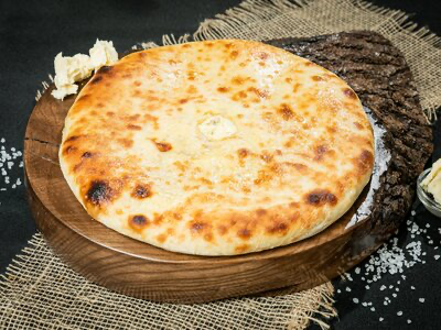 Осетинский пирог с картошкой и сыром 28 см