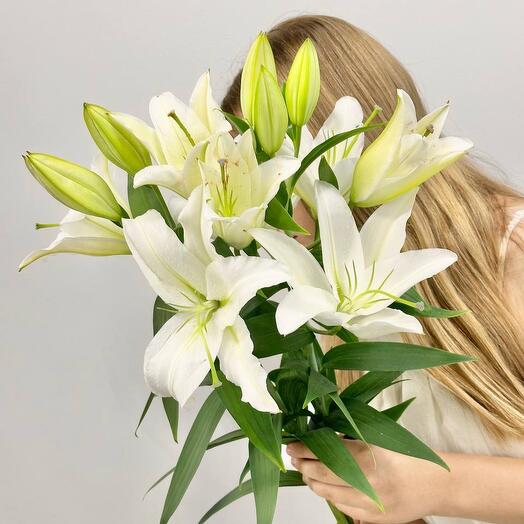 Букет «Ароматы» из лилий