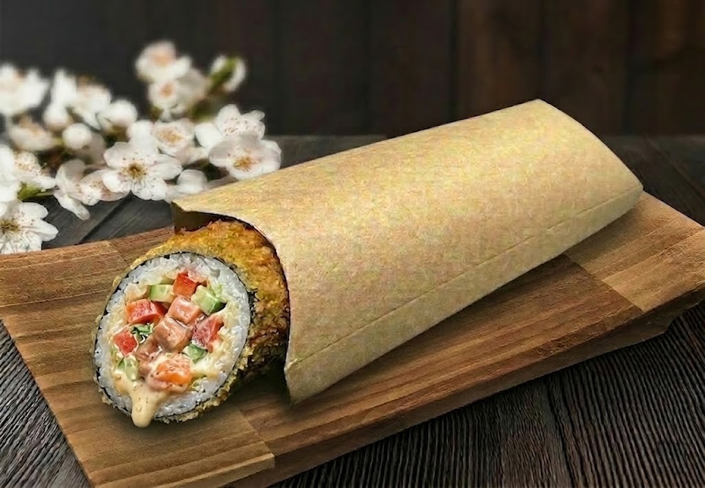 Шаверма в темпуре с жареным лососем спайс соус