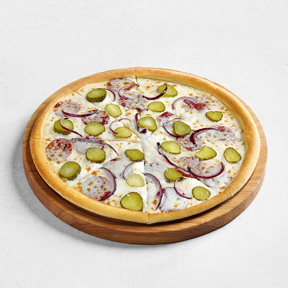 С колбасками из оленины средняя