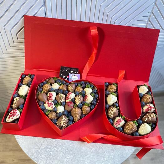 Клубника в шоколаде голубика признание