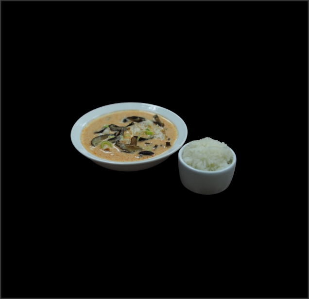 Том ям с курицей