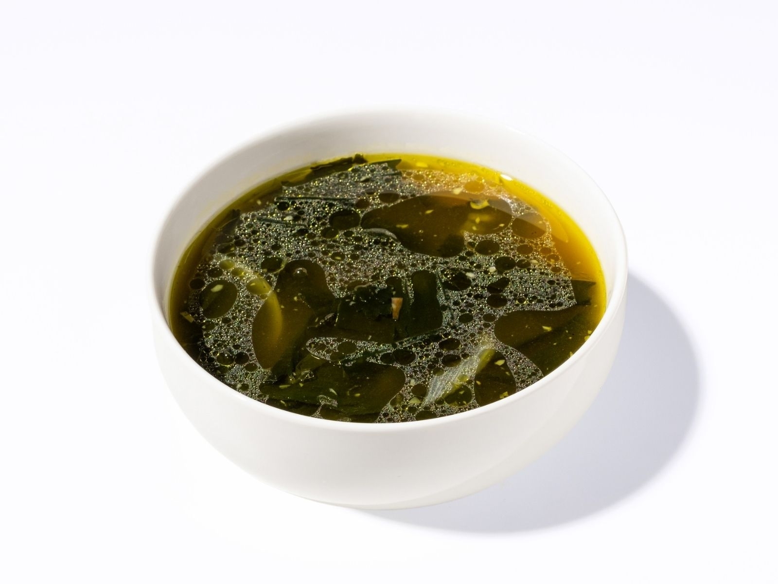 Суп из морских водорослей с говядиной МИЕККУК