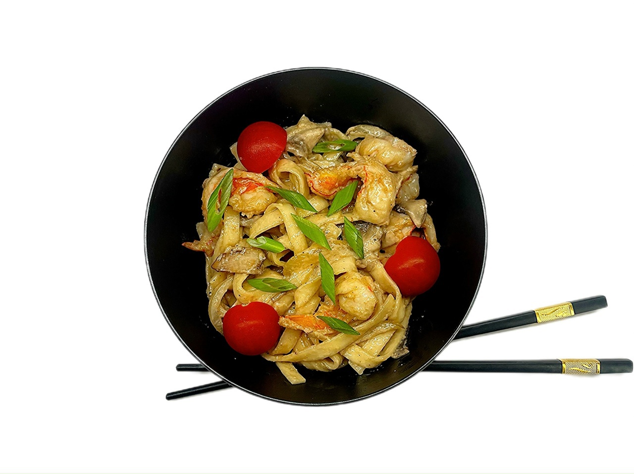 Wok с креветкой в сливочном соусе