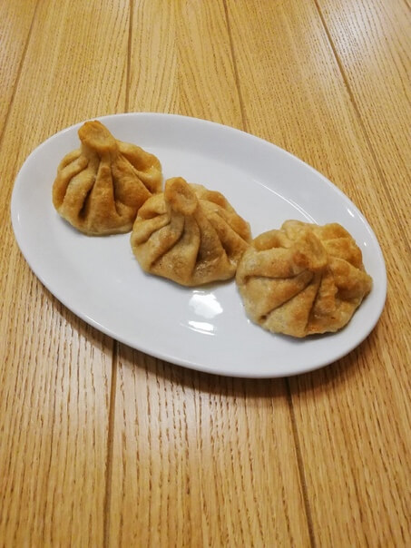 Жареные хинкали с бараниной