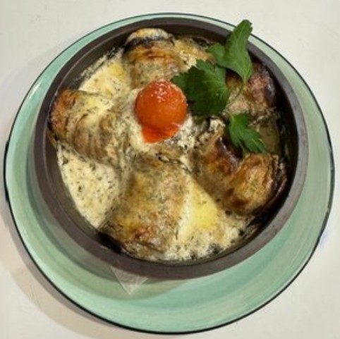 Баклажаны, запечённые с сыром и томатами