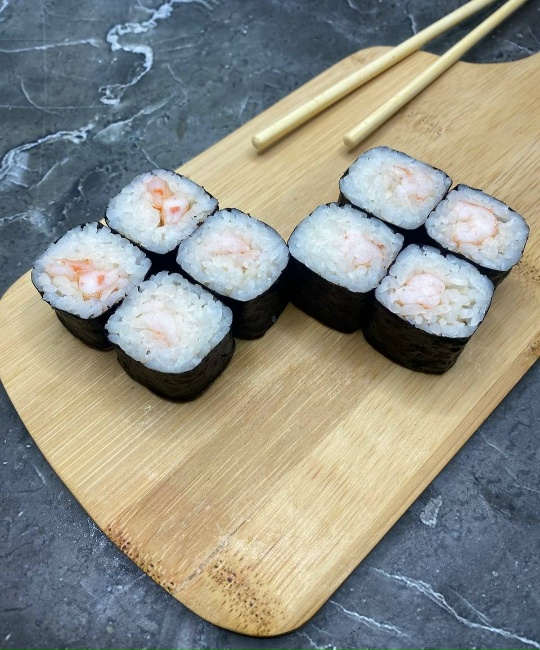 Маки с креветкой