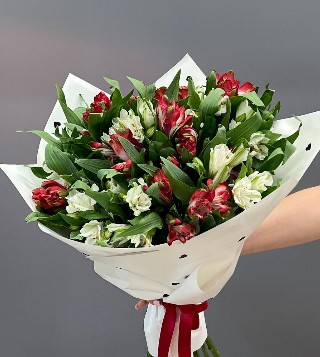 Моно букет 10