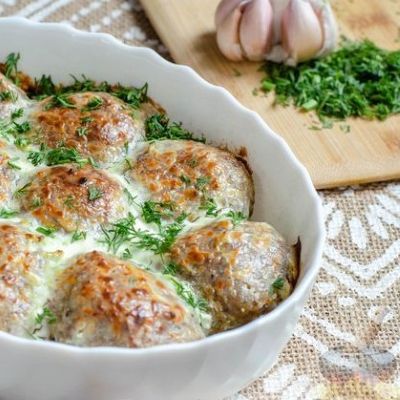 Тефтели рыбные в соусе