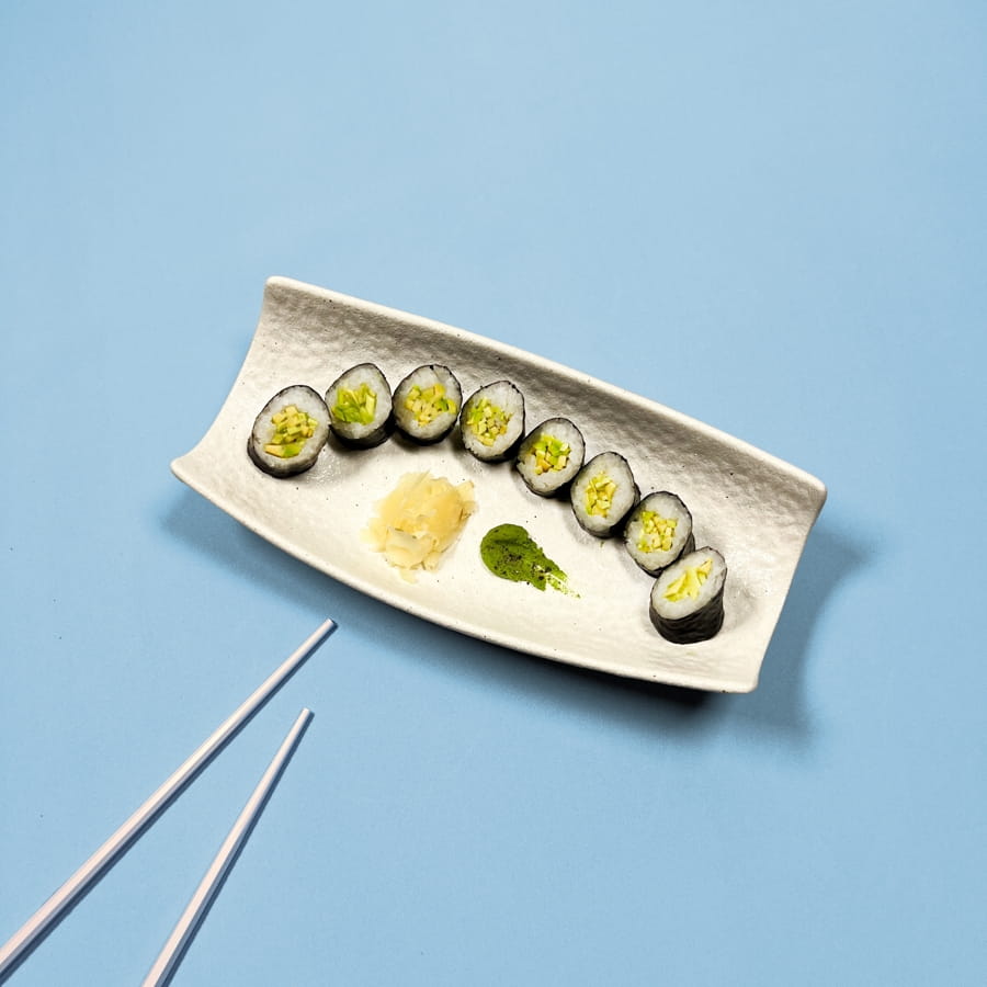 Маки с авокадо