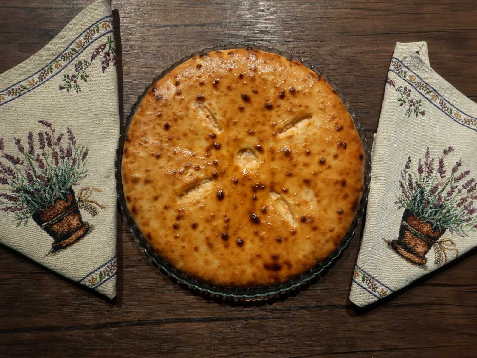 Пирог с картошкой и сыром