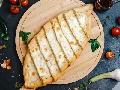 Пиде с сыром