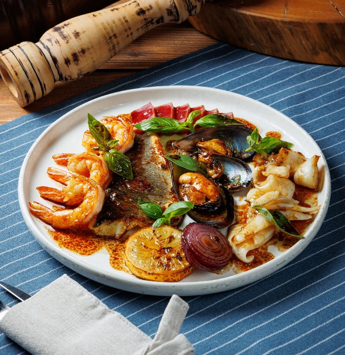 Морское ассорти на гриле