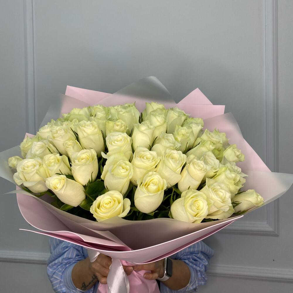 Роза белая Кения 51 шт без