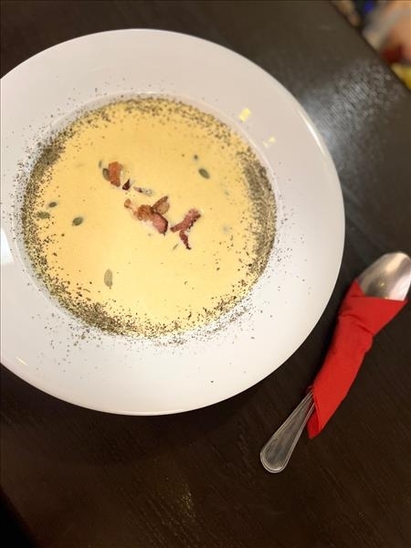 Тыквенный крем-суп KURBISSUPPE