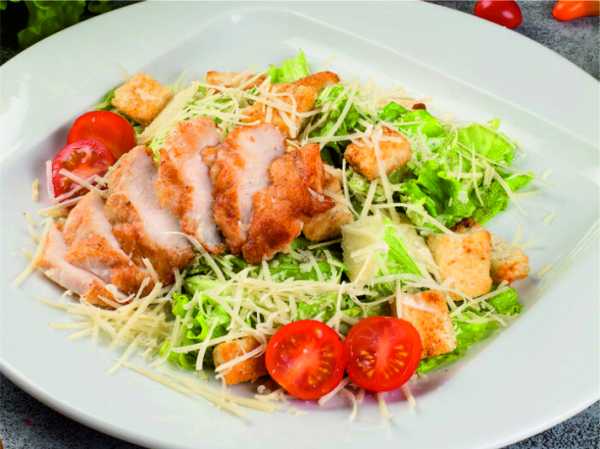 Салат "Цезарь с курицей"