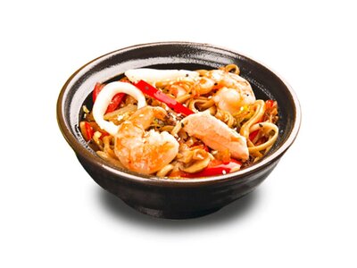 Китай. Пшенич.лапша удон с овощами и морепродук.