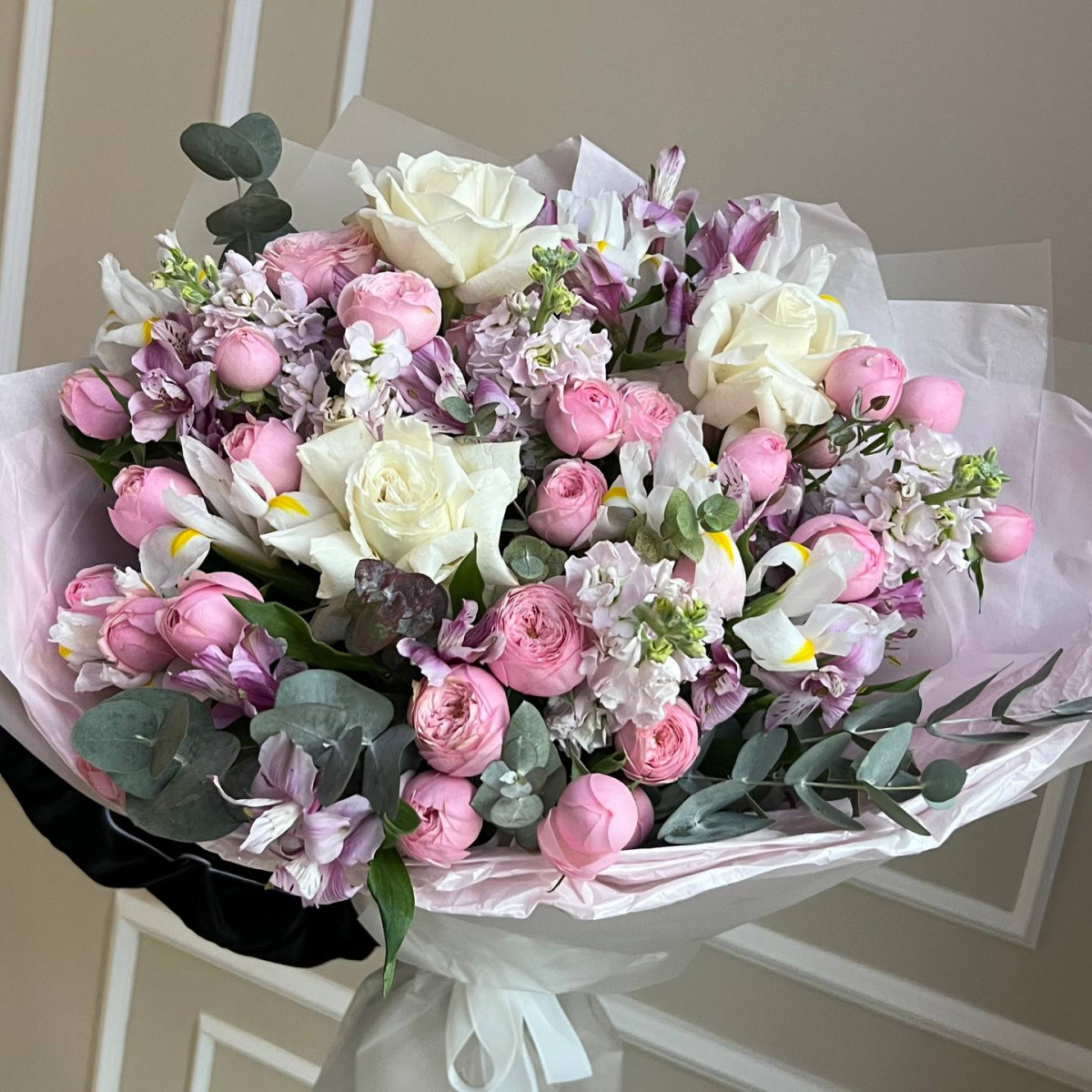 Авторский букет (предзаказ) 18