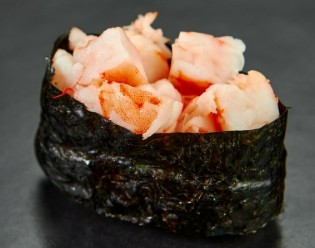 Гункан с креветкой