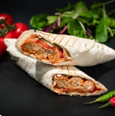 Люля-кебаб из свинины в лаваше