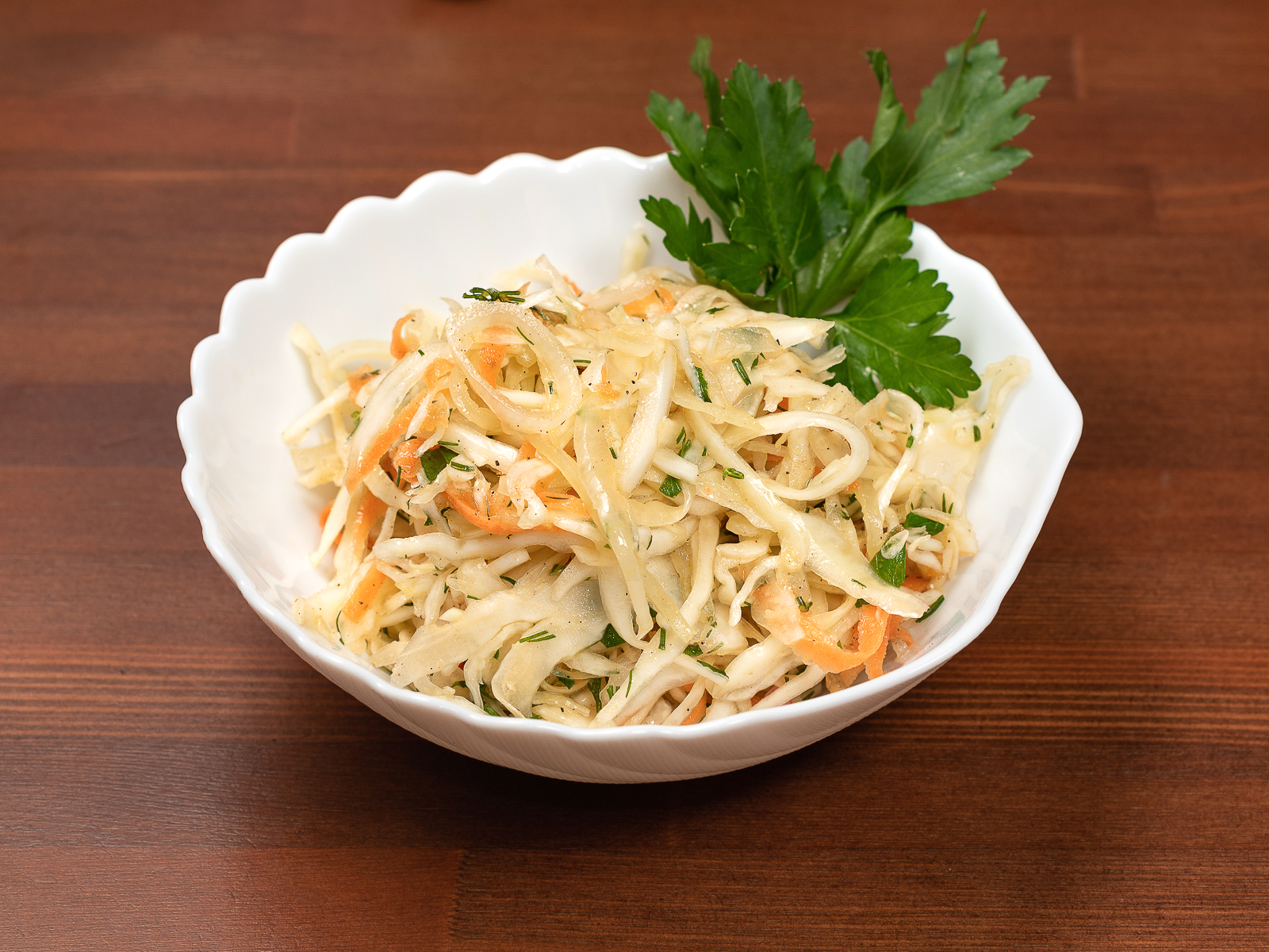 Салат с капустой