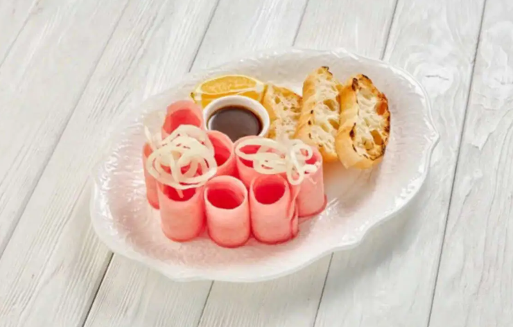 Строганина из тунца