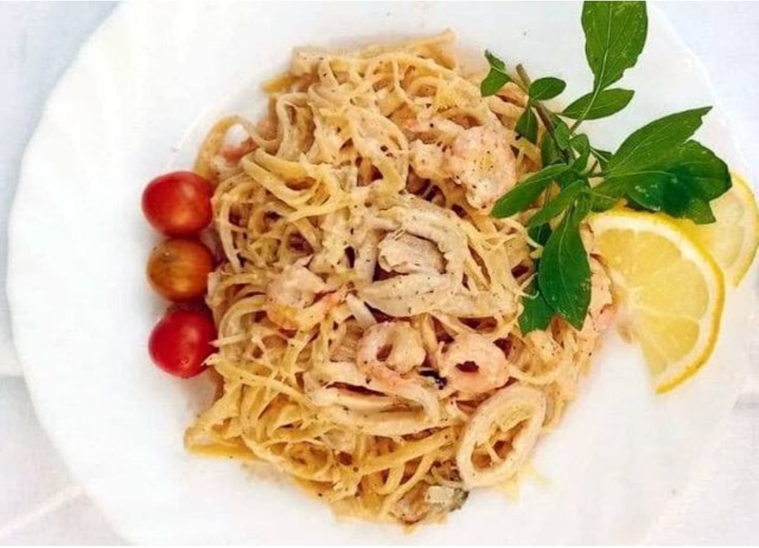 Pasta di frutti di mare ( морепродукты)