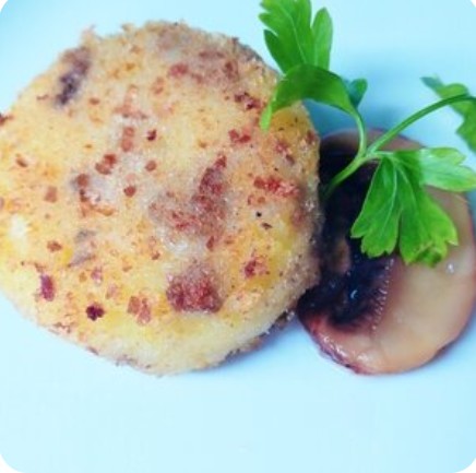 Котлетка картофельная с грибами