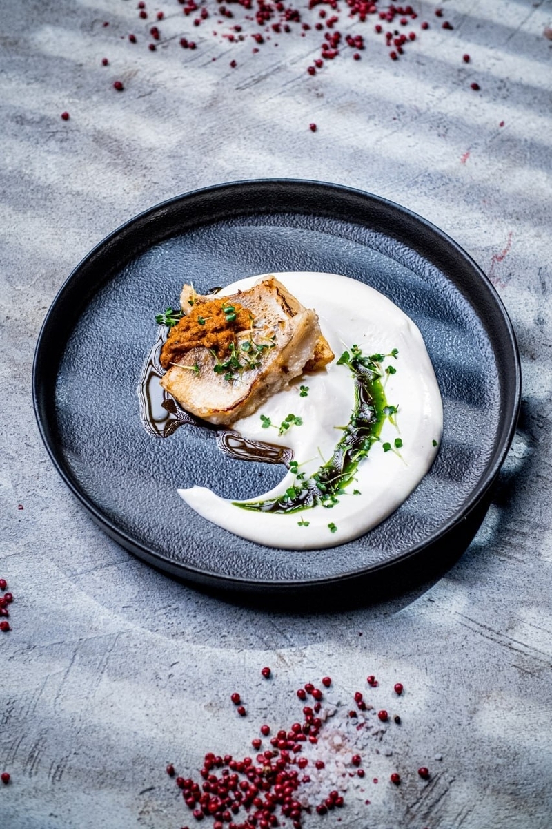 *Судак с красным песто