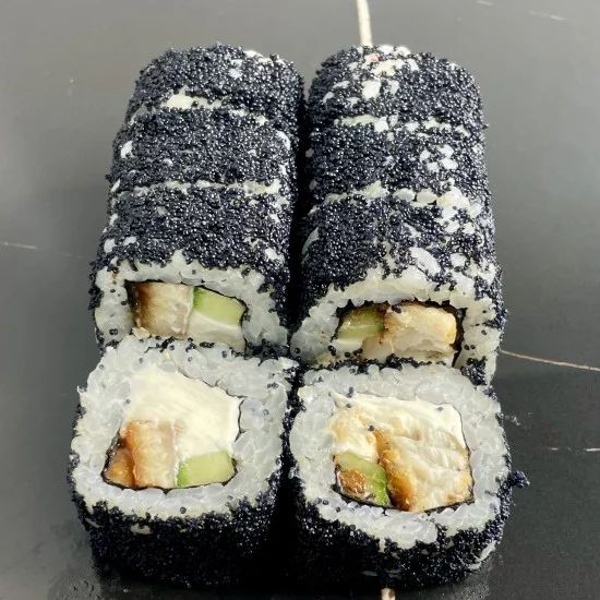 Ролл «Калифорния» с угрем