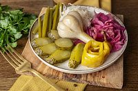 Тарелка доашних солений