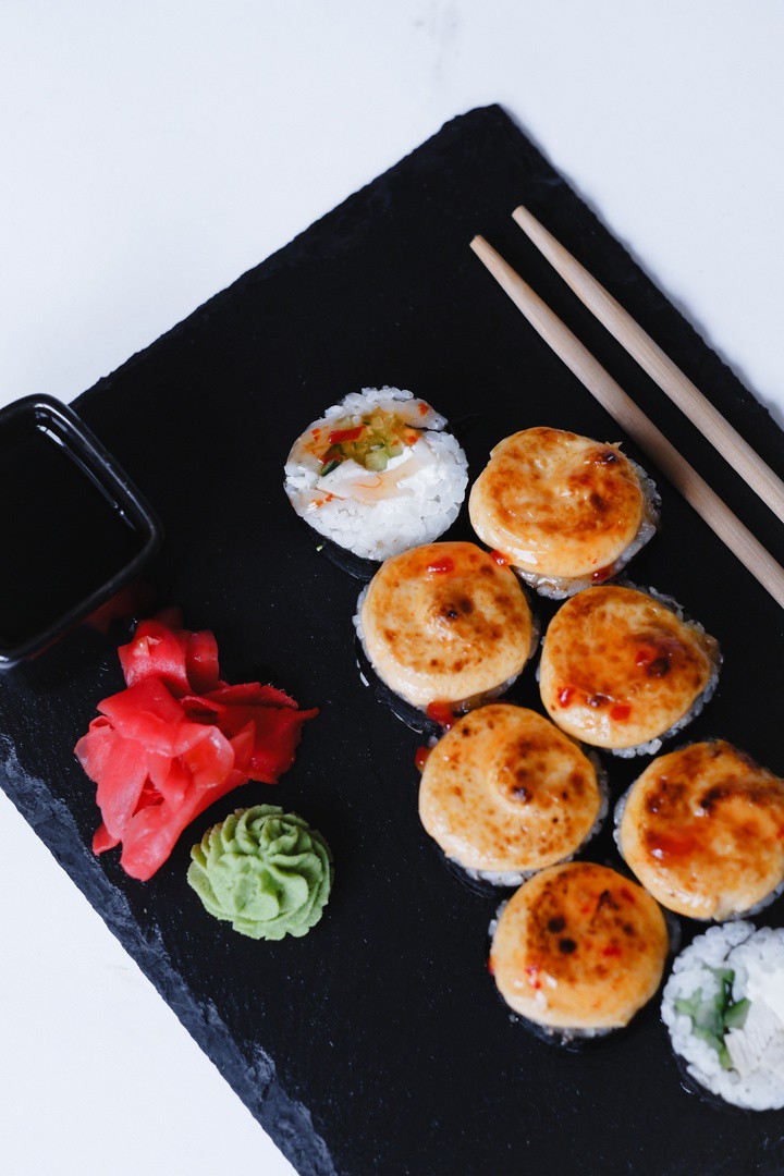 Запеченный с курицей.