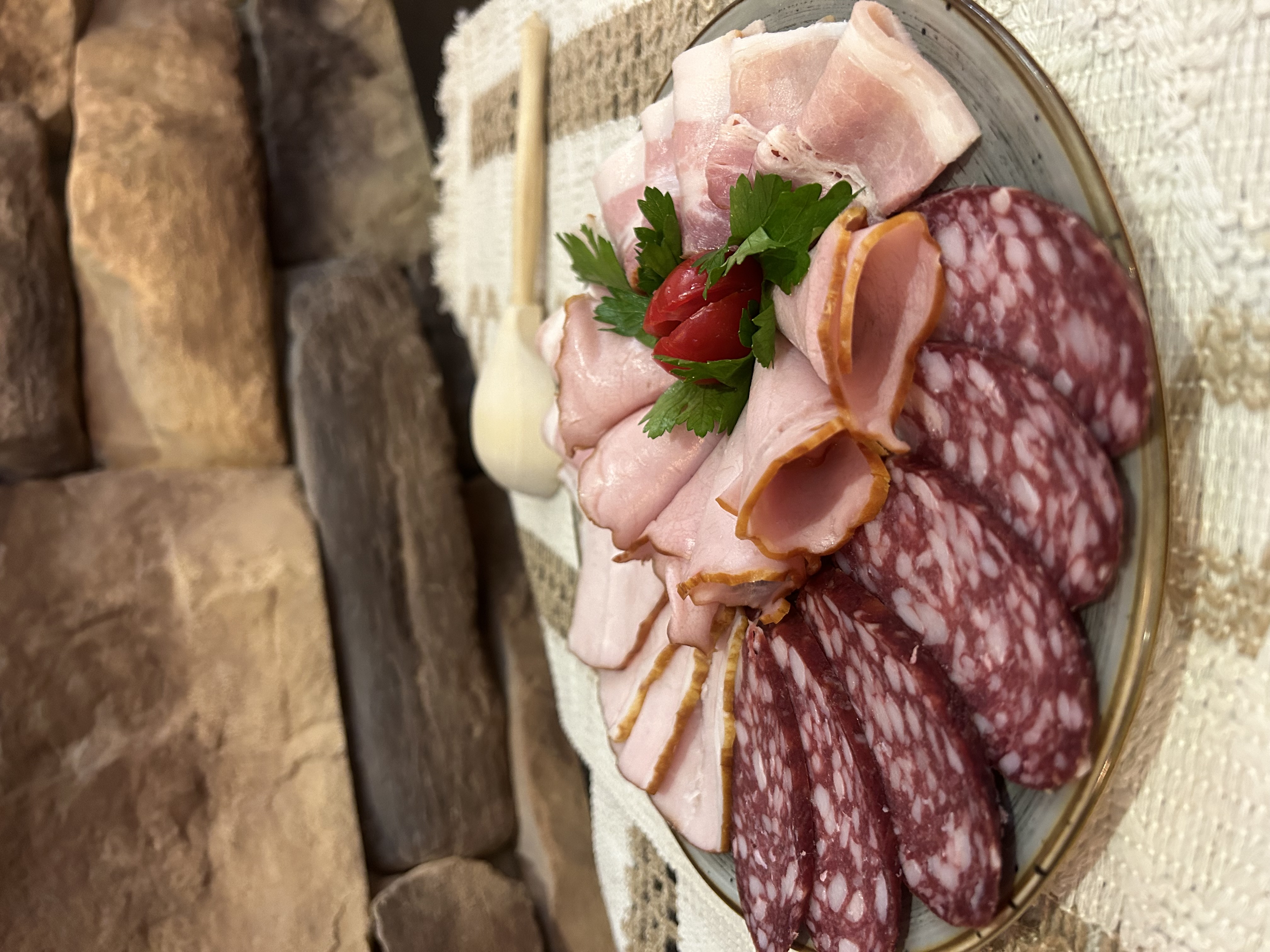 Мясная тарелка