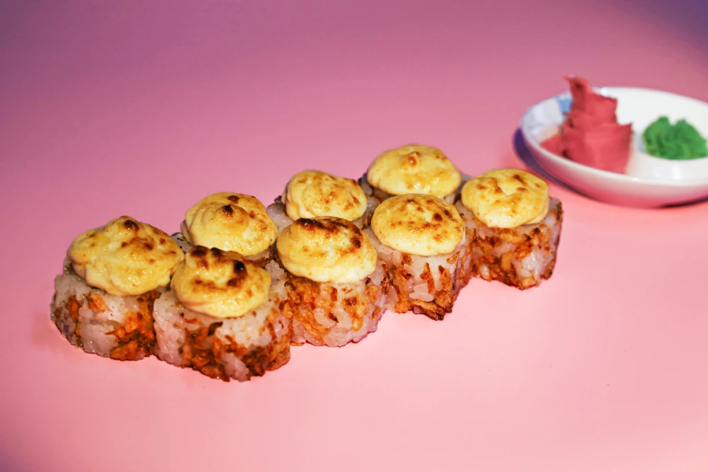 Ролл Тори с жареным луком